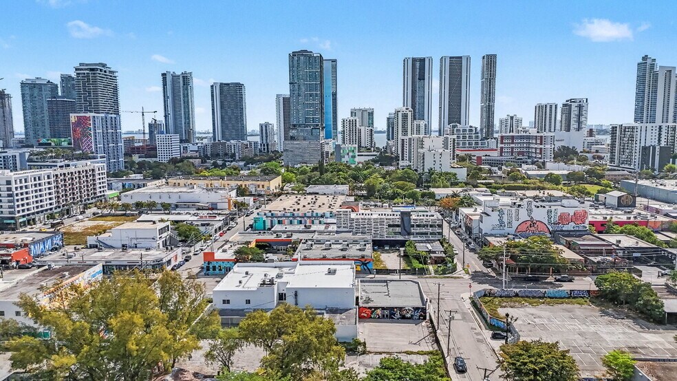 More Photos Of 2500 N Miami Ave, Miami Light Distribution For Sale