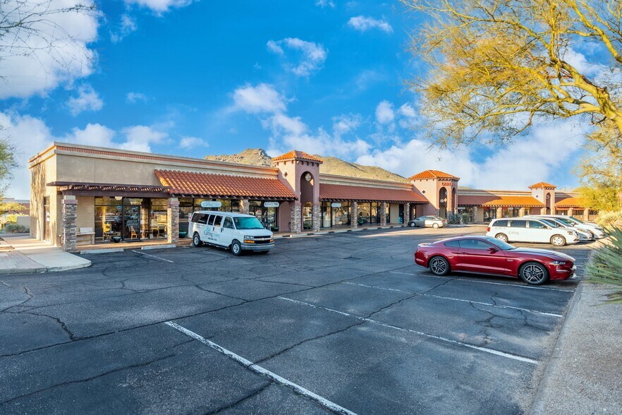 More Photos Of 7275 E Easy St, Carefree Restaurant For Sale