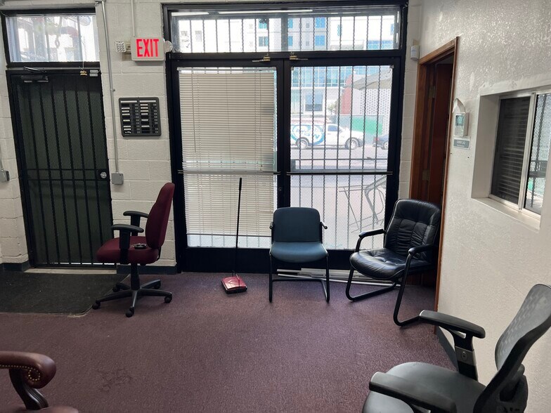 More Photos Of 522 E 6th St, Los Angeles Loft Creative Space For Sale