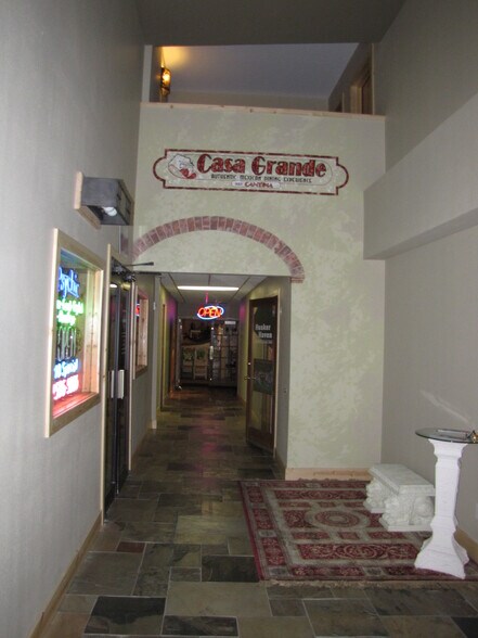 More Photos Of 210-222 E Elkhorn Ave, Estes Park Storefront Retail Residential For Lease