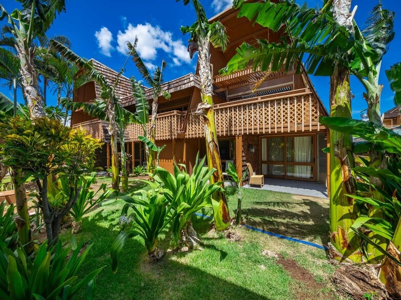More Photos Of 1300 Kamehameha V Hwy, Kaunakakai Hotel For Sale