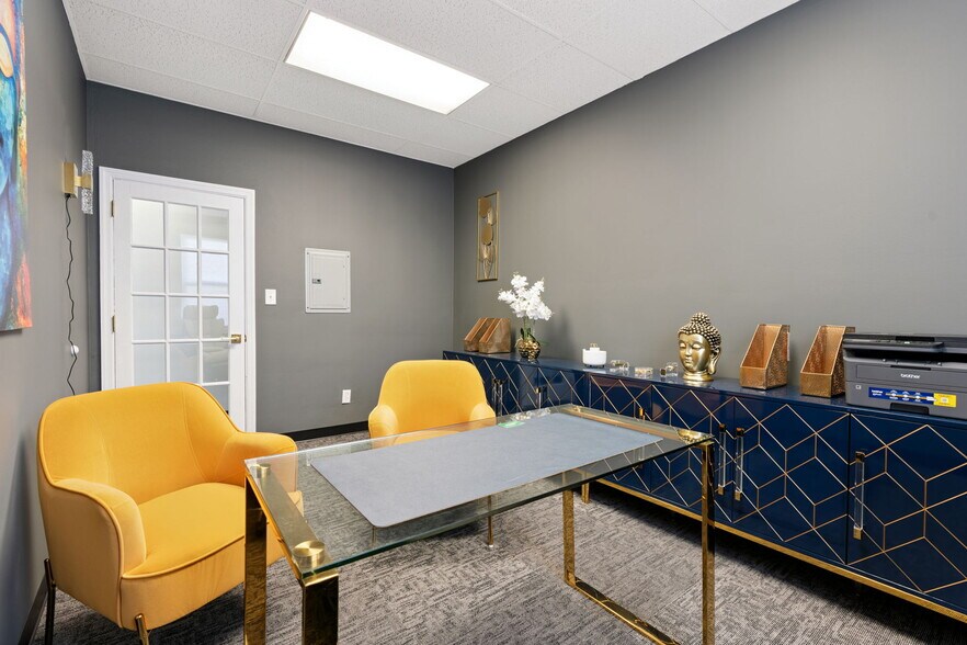 More Photos Of 187-189 N Main St, Milltown Medical For Sale