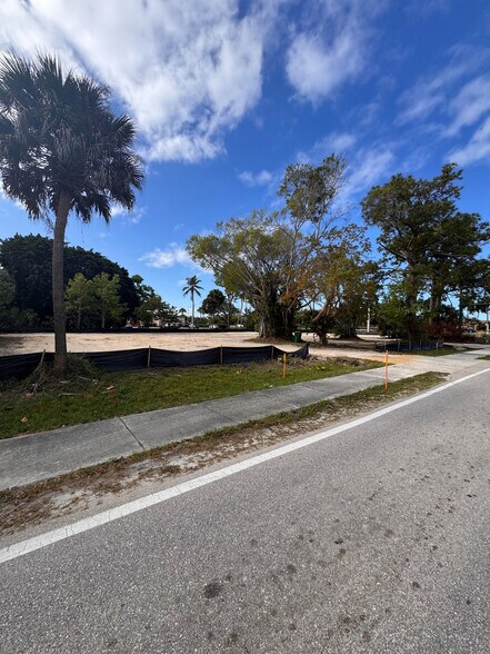 More Photos Of 5277 Floridan Ave, Naples Land For Sale