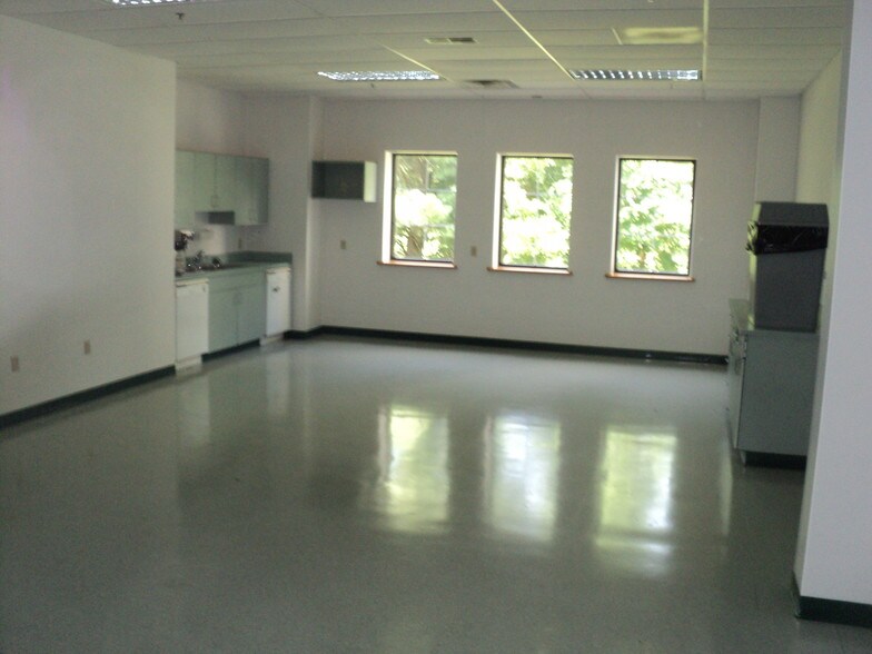 More Photos Of , Bloomington Unknown For Sale