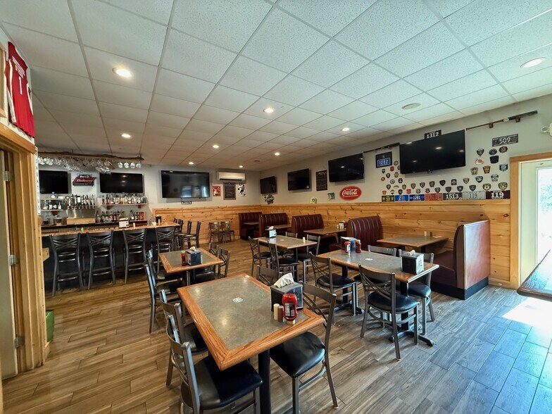 More Photos Of 129 Sabattus Rd, Sabattus Restaurant For Sale