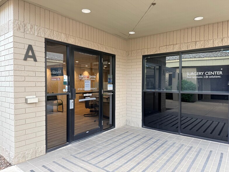 More Photos Of 604 W Warner Rd, Chandler Medical For Sale