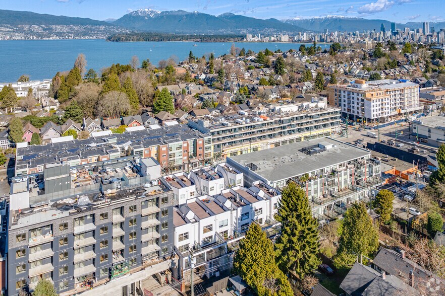 More Photos Of 2880 W 4th Ave, Vancouver Storefront Retail Residential For Sale