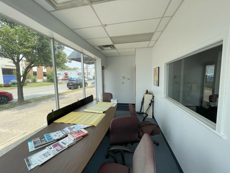 More Photos Of 1361-1365 Tennessee Ave, Cincinnati Warehouse For Sale