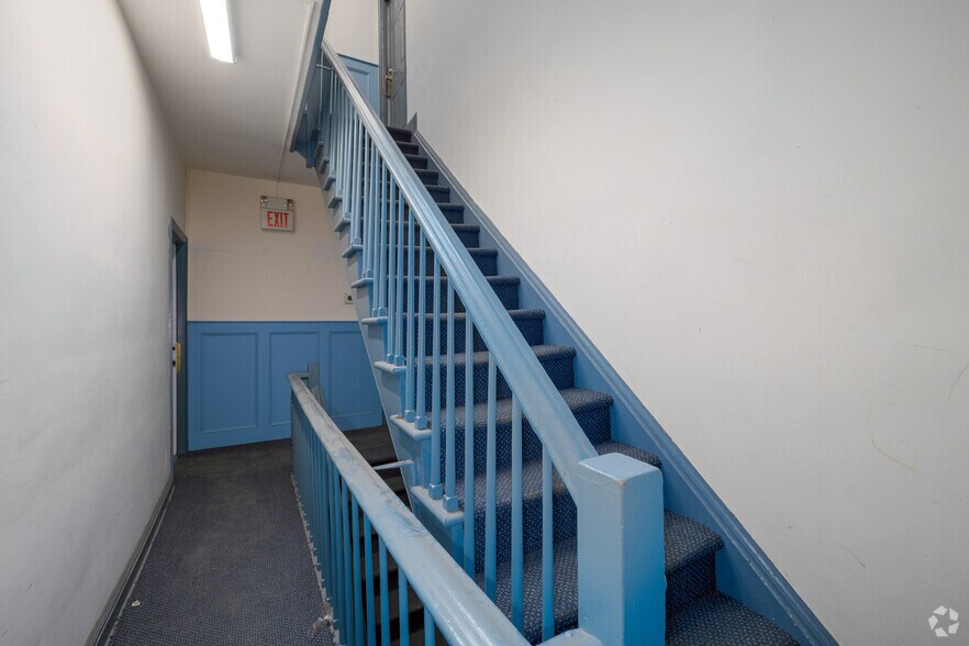 More Photos Of 106 Willow Ave, Hoboken Apartments For Sale