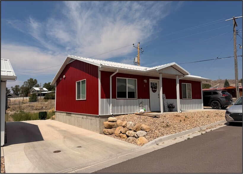 More Photos Of 459 Duck Springs dr, Moroni Apartments For Sale