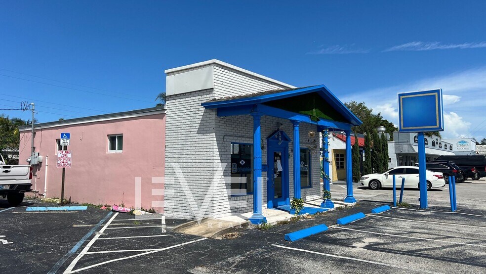 Primary Photo Of 321 NE 44th St, Fort Lauderdale Freestanding For Lease