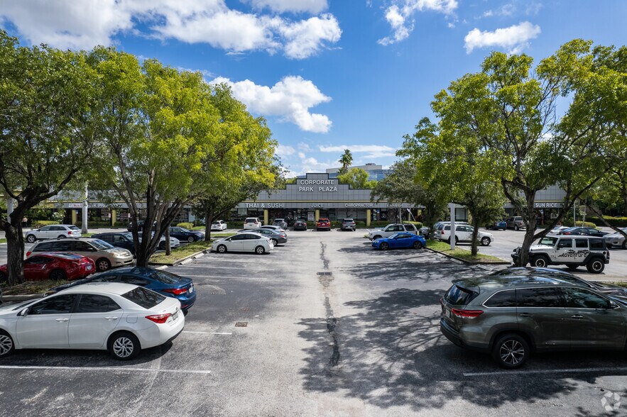 More Photos Of 6300-6350 N Powerline Rd, Fort Lauderdale Unknown For Lease