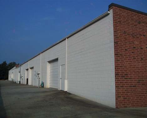 More Photos Of 11156-11174 Downs Rd, Pineville Light Distribution For Lease