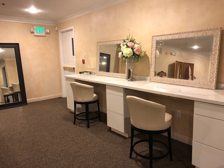 More Photos Of 151 S Sierra Ave, Oakdale Freestanding For Sale