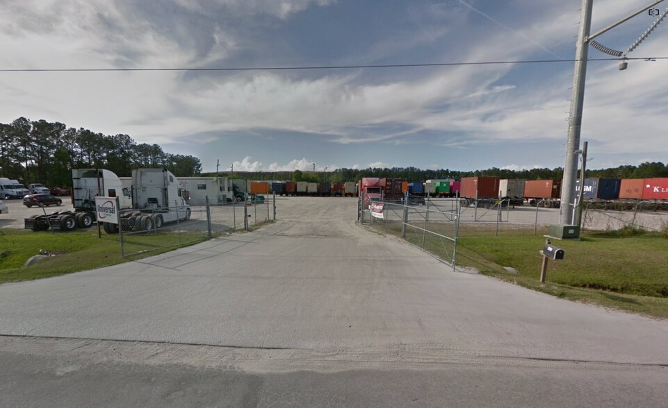 More Photos Of 6052 Commerce Ct, Garden City Land For Lease