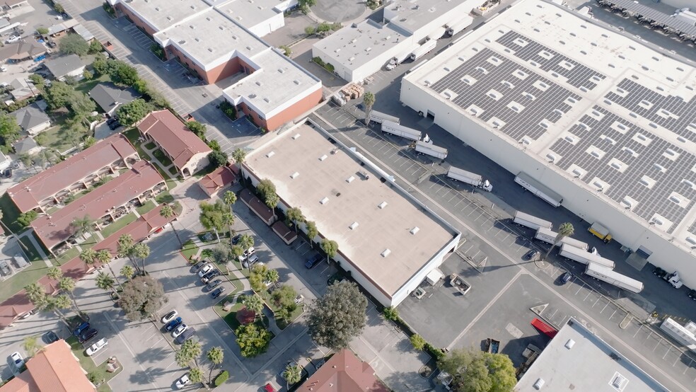 More Photos Of 14245 Lomitas Ave, La Puente Warehouse For Lease