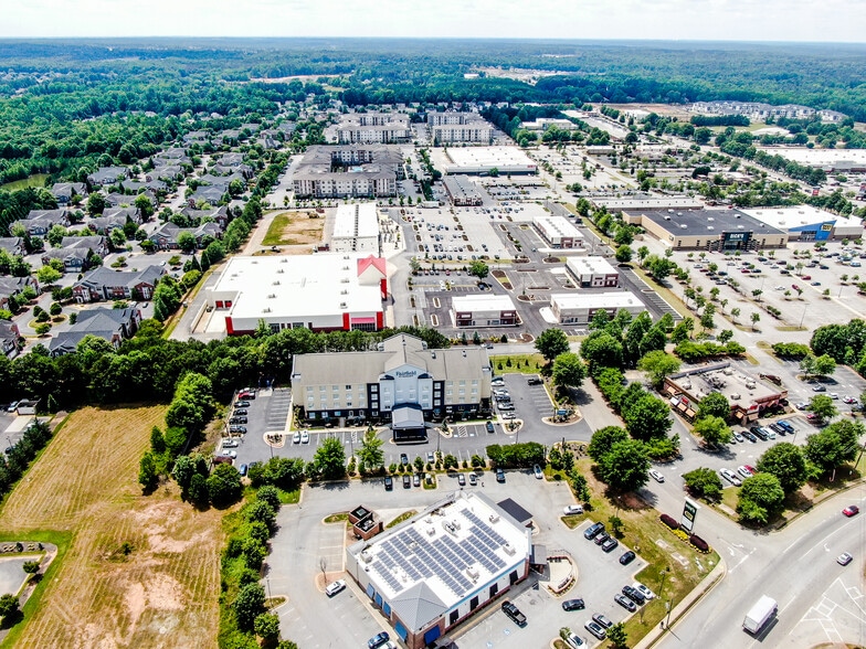 More Photos Of 30 Mill Rd, McDonough Hotel For Sale