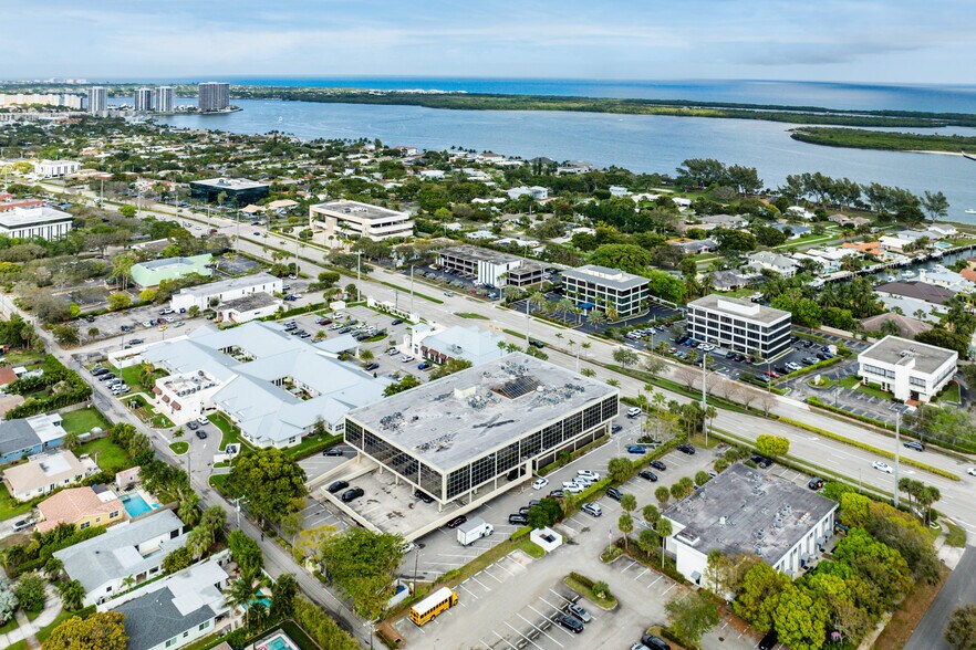 More Photos Of 631 US Highway 1, North Palm Beach Office For Sale