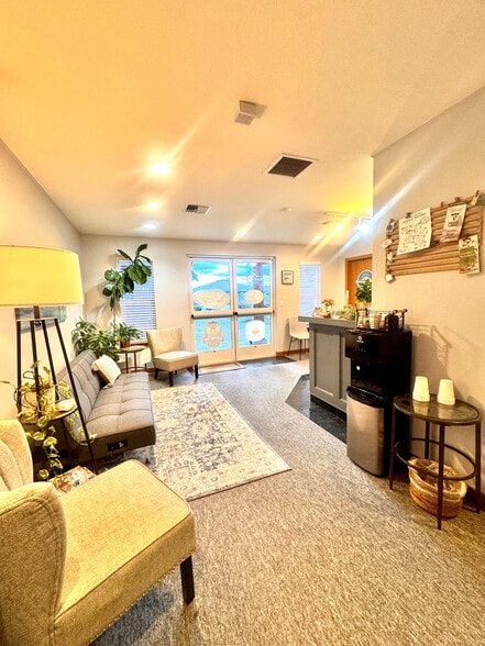 More Photos Of 1800 Cooper Point Rd SW, Olympia Office For Sale