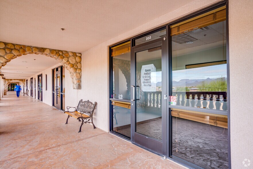 More Photos Of 711 E Carefree Hwy, Phoenix Unknown For Lease