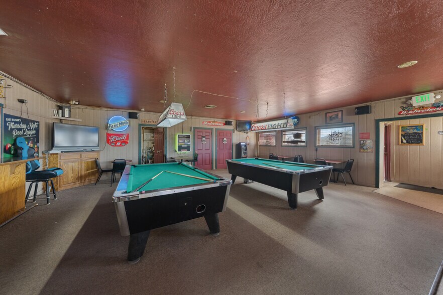 More Photos Of 6008 Frontage rd, Dayton General Retail For Sale