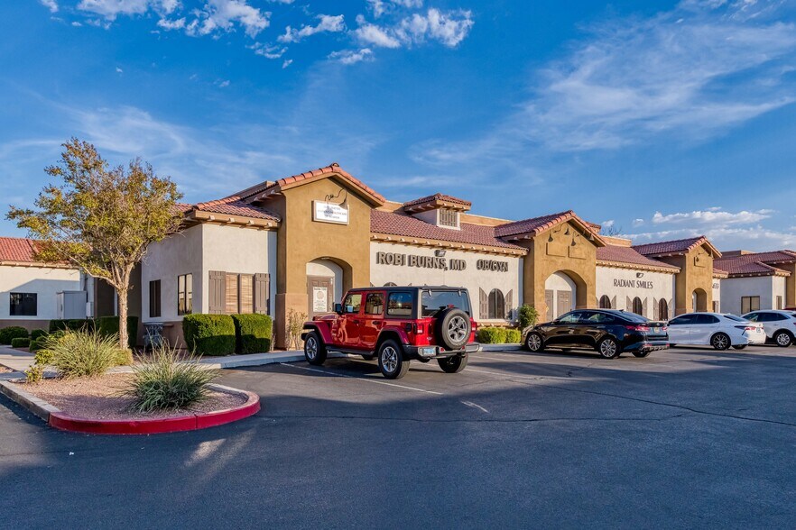 More Photos Of 2633 W Horizon Ridge Pky, Henderson Medical For Lease