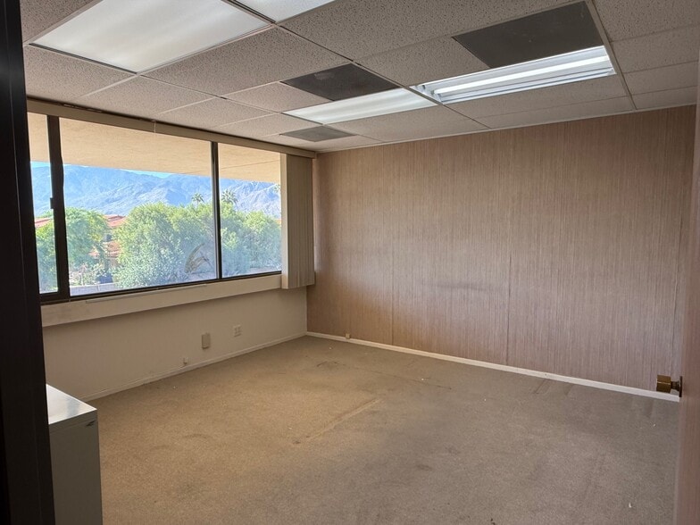 More Photos Of 225 S Civic Dr, Palm Springs Medical For Sale