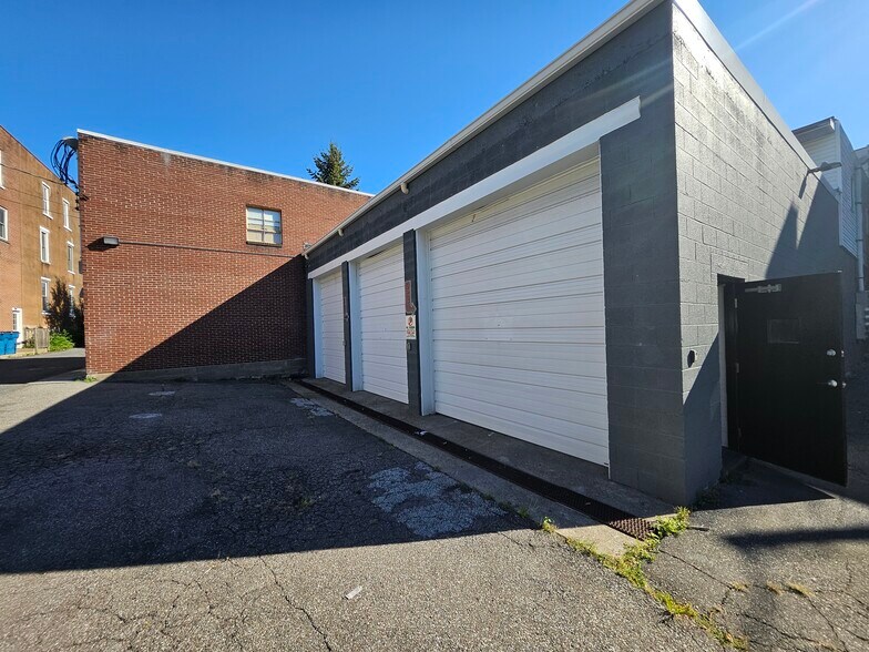 More Photos Of 312 Brodhead Ave, Bethlehem Storefront Retail Residential For Lease