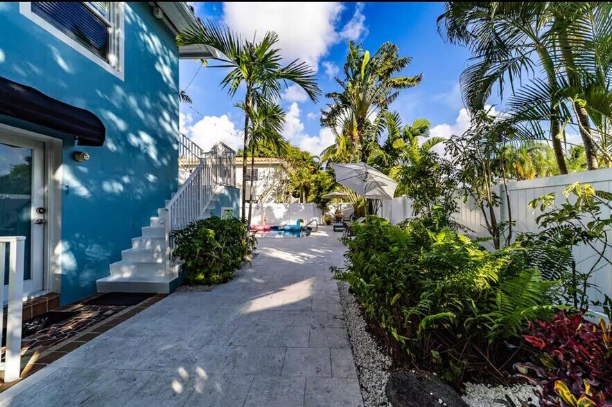 More Photos Of 2617 NE 13th Ct, Fort Lauderdale Apartments For Sale