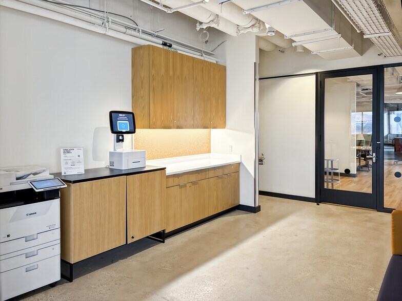 More Photos Of 1560 Broadway, Denver Coworking Space