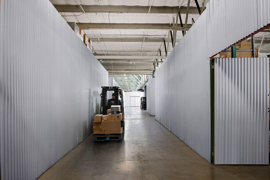 More Photos Of 900 Turnbull Canyon Rd, City Of Industry Warehouse For Lease