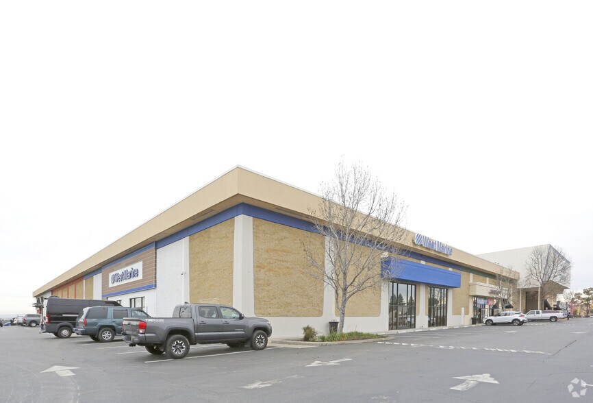 Primary Photo Of 1119 Industrial Rd, San Carlos General Retail For Lease