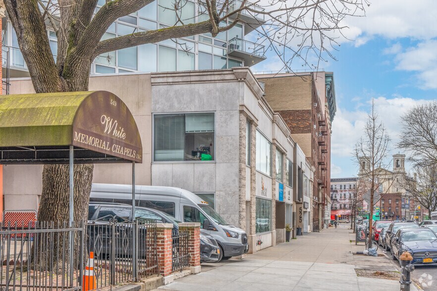 More Photos Of 535 Clinton Ave, Brooklyn Medical For Lease