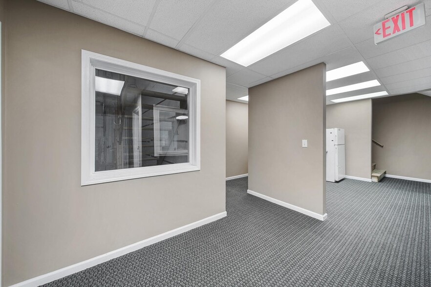 More Photos Of 3840 Matthews Indian Trail Rd, Matthews Light Distribution For Sale