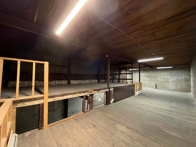 More Photos Of 189 Exchange St, Pawtucket General Retail For Lease