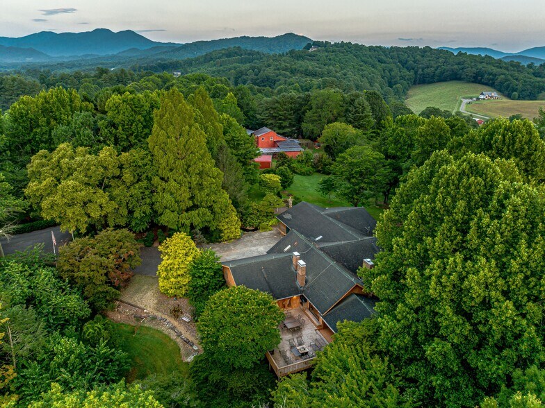 More Photos Of 703 Crestview Dr, Leicester Land For Sale