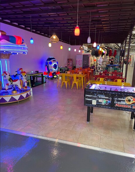 More Photos Of 1933 E Gage Ave, Los Angeles Restaurant For Lease