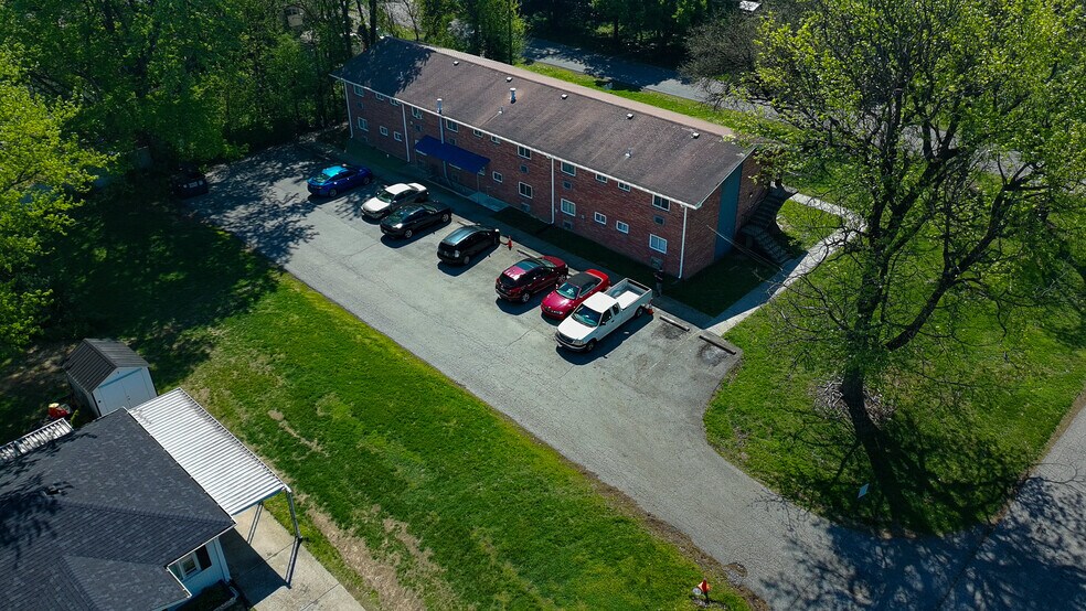 More Photos Of 1909 San Jose Ave, Louisville Apartments For Sale