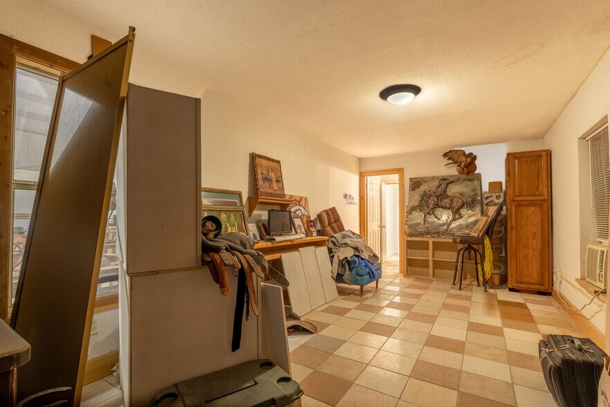 More Photos Of 14751 Horizon Blvd, Horizon City Warehouse For Lease