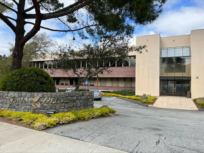 More Photos Of 2511 Garden Rd, Monterey Unknown For Lease