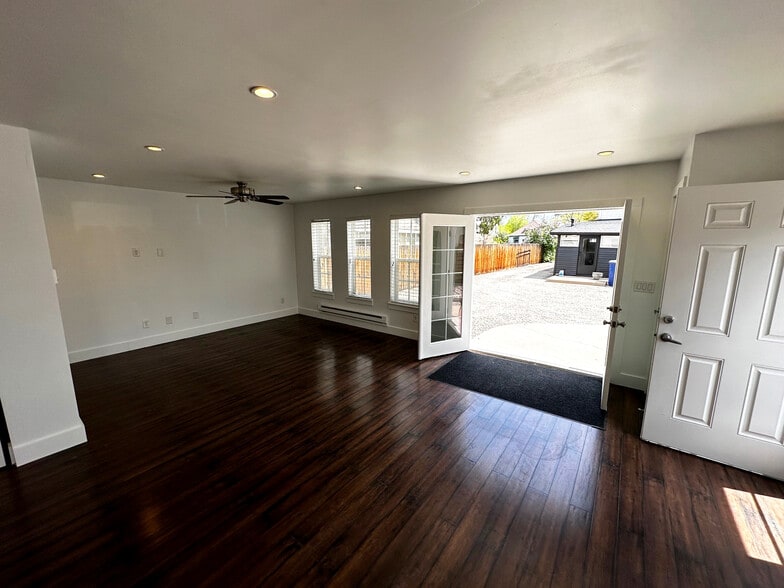 More Photos Of 5639 S Curtice St, Littleton Office For Lease