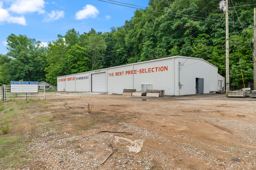 Primary Photo Of 1416 Highway 70 W, Waverly Flex For Sale