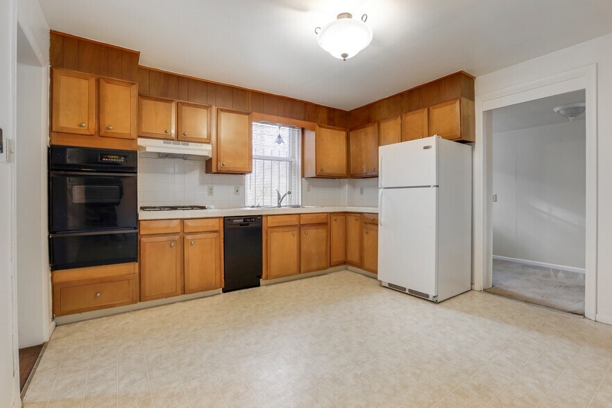 More Photos Of 1145 N Clarkson St, Denver Multifamily For Sale