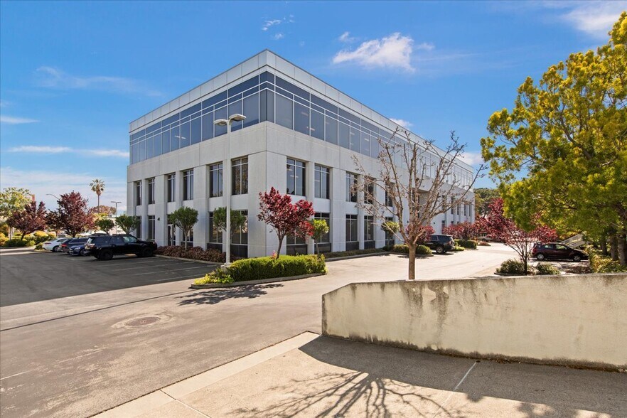More Photos Of 1450 Veterans Blvd, Redwood City Office For Sale