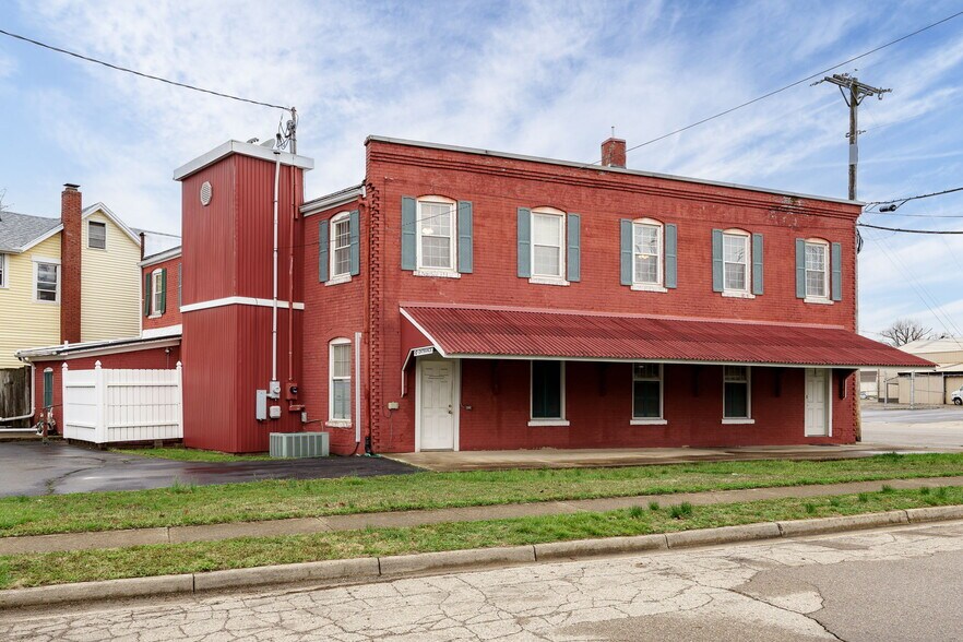 More Photos Of 46 Jefferson St, Brookville Storefront Retail Residential For Sale