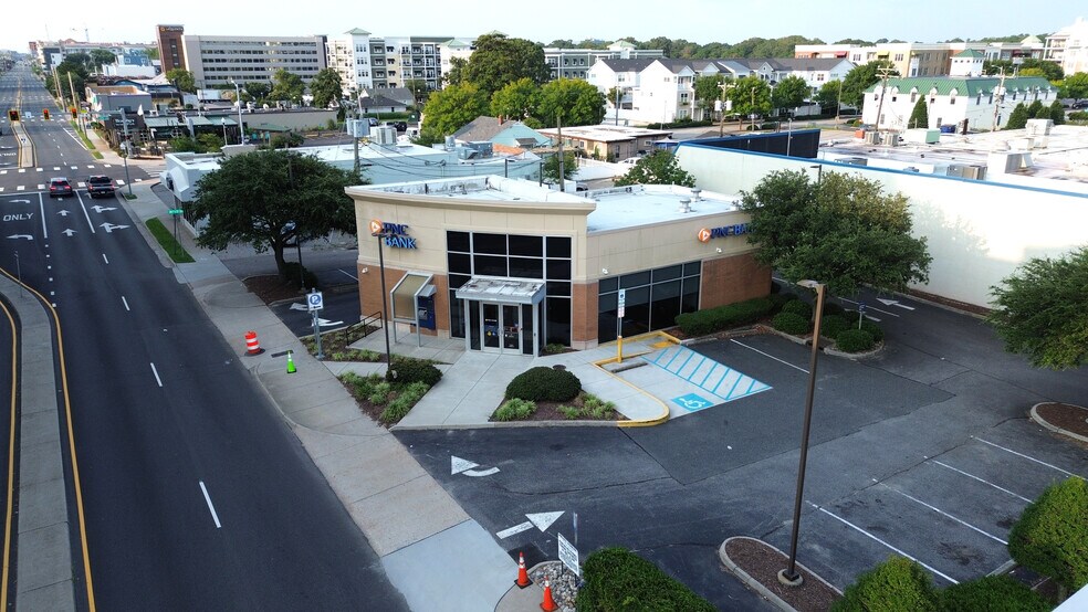 More Photos Of 3012 Pacific Ave, Virginia Beach Bank For Sale