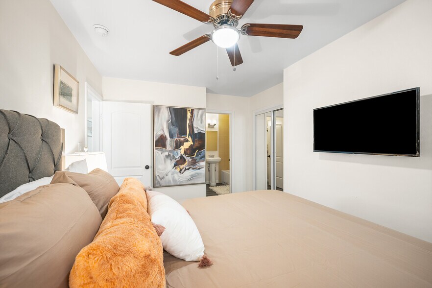 More Photos Of 1837 E Colorado Blvd, Pasadena Apartments For Sale