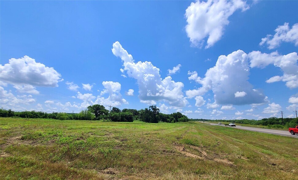 More Photos Of TBD Plainview Road, Sherman Land For Sale