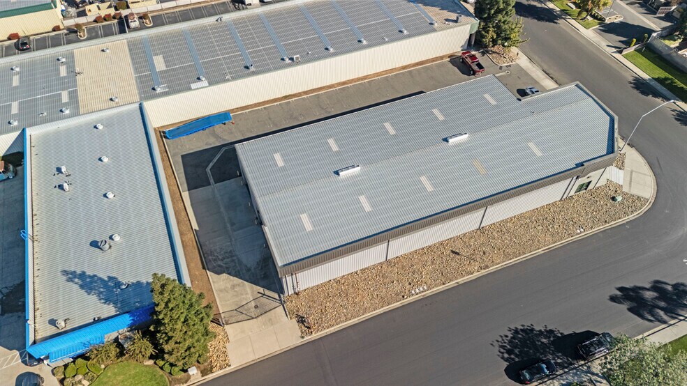 More Photos Of 401 Glass Ln, Modesto Warehouse For Sale
