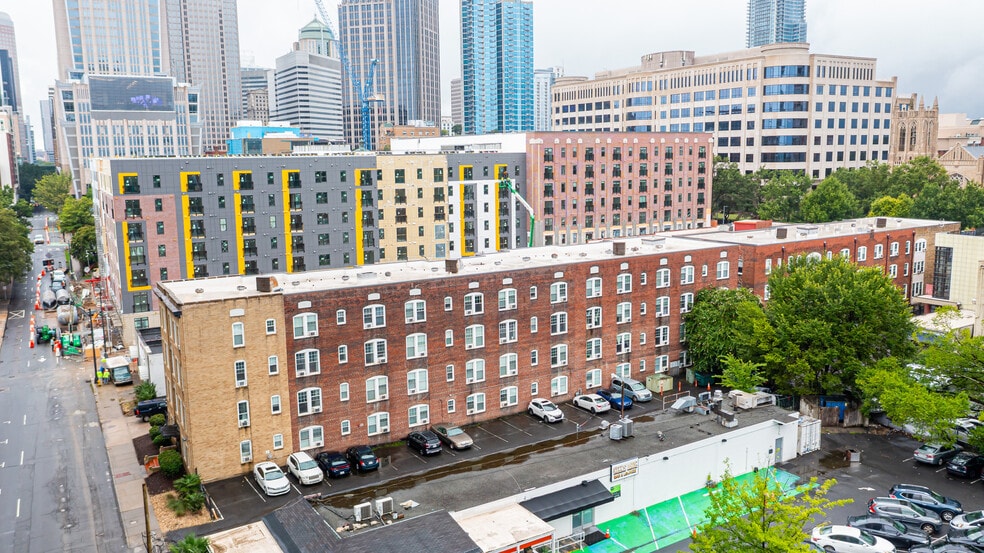 More Photos Of 508 N Tryon St N, Charlotte Apartments For Sale